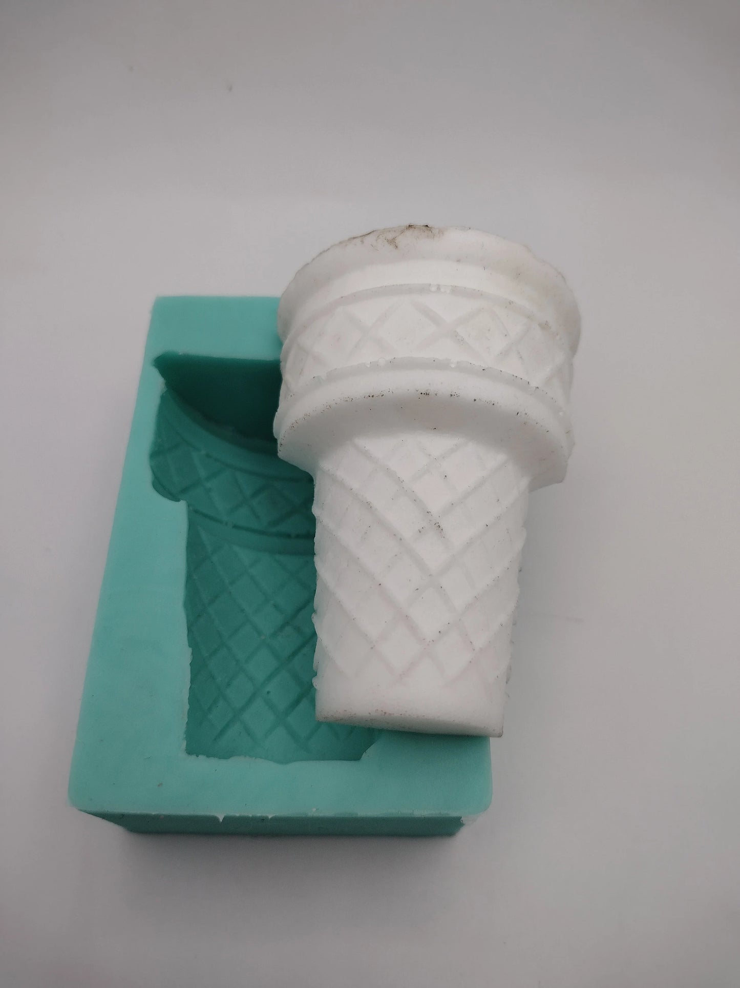 Ice Cream Cone (Flat Back)-Silicone Mold-Faux Fake Bake-Clay, Resin, Soap, Candle, Plaster, Fondant or Baking Mold-Two Mold Styles Available