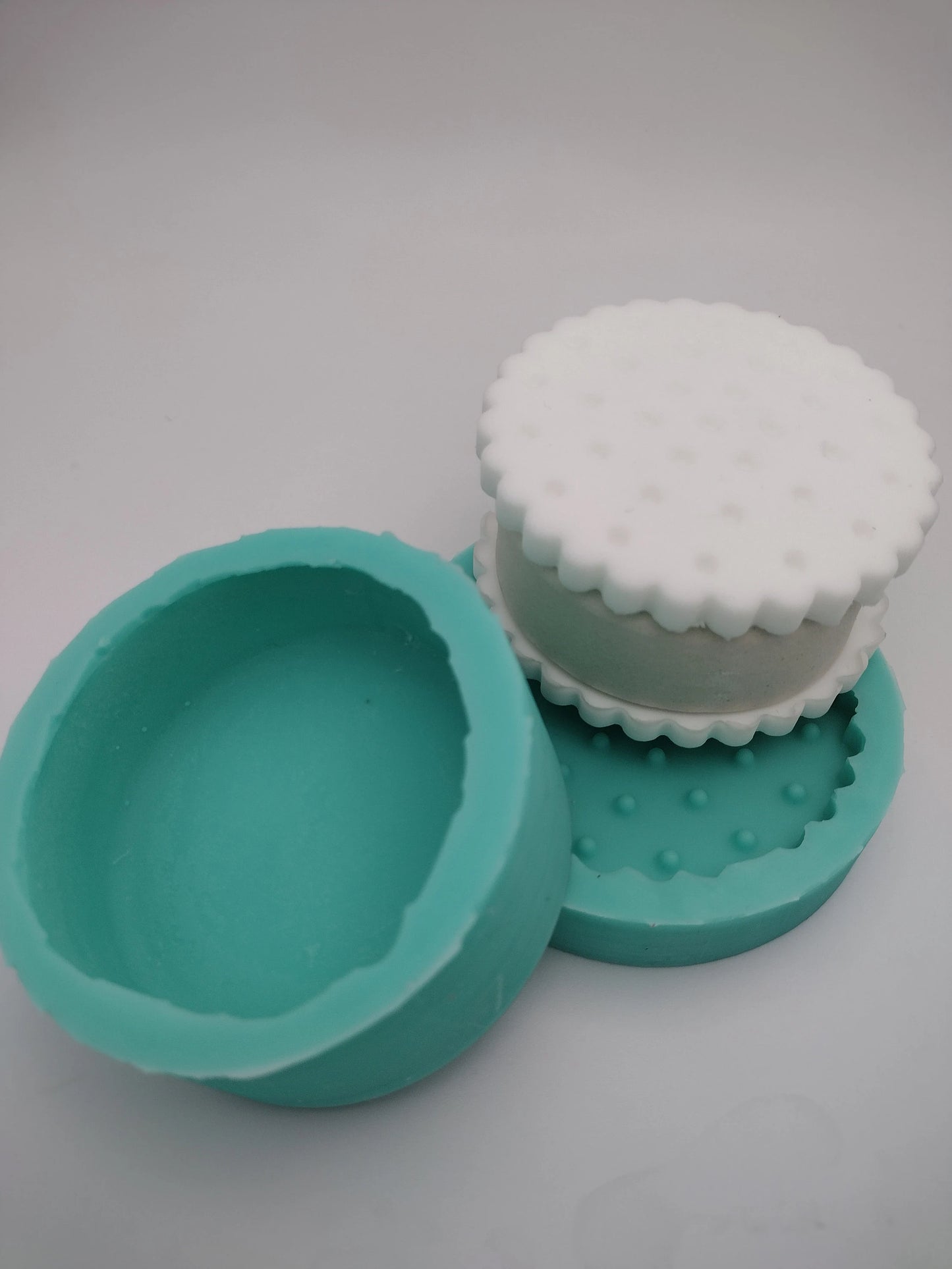 Ice Cream Sandwich (Round) DIY Complete Set-Silicone Mold-Faux Fake Bake-Clay, Resin, Soap, Candle, Plaster, Fondant or Baking Mold-Two Mold Styles Available