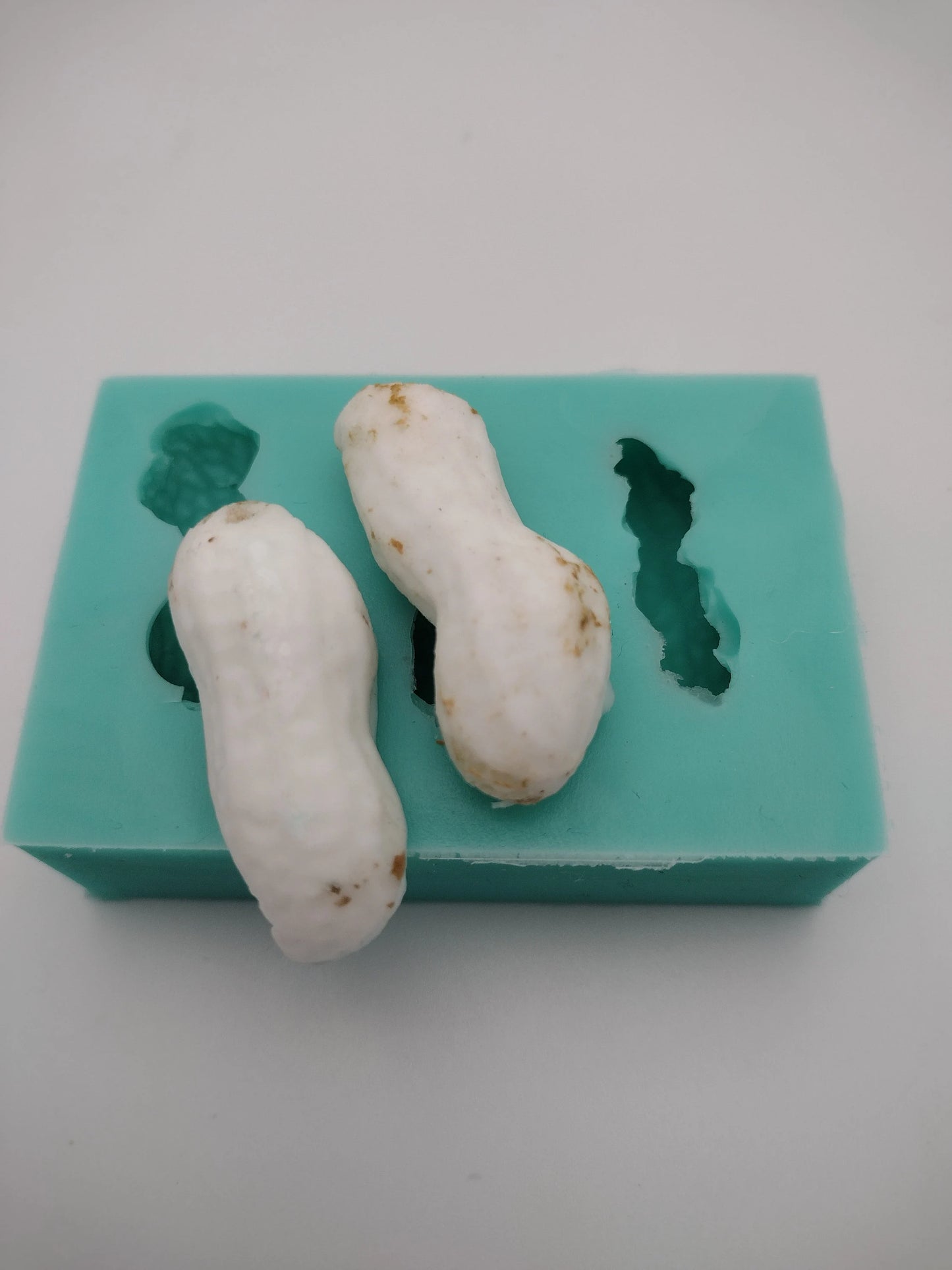 Whole Peanuts-Silicone Mold-Faux Fake Bake-Clay, Resin, Soap, Candle, Plaster, Fondant or Baking Mold-Two Mold Styles Available