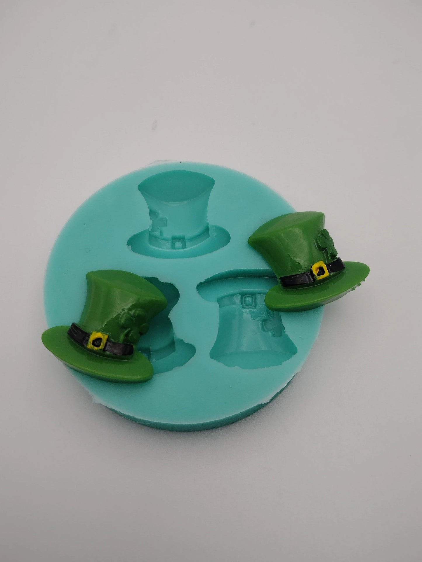 Shamrock Hats-Silicone Mold-Faux Fake Bake-Clay, Resin, Soap, Candle, Plaster, Fondant or Baking Mold-Two Mold Styles Available