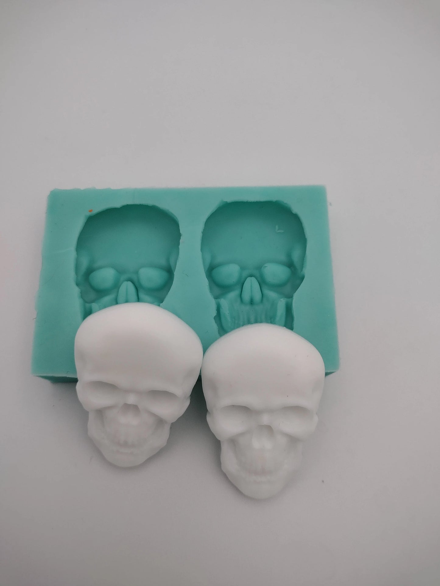 Skulls-Silicone Mold-Faux Fake Bake-Clay, Resin, Soap, Candle, Plaster, Fondant or Baking Mold-Two Mold Styles Available