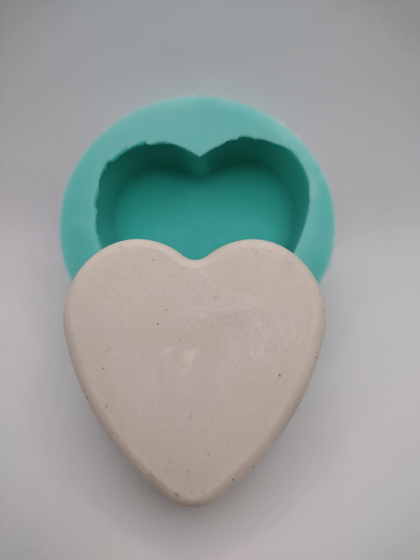 Thick Heart-Silicone Mold-Faux Fake Bake-Clay, Resin, Soap, Candle, Plaster, Fondant or Baking Mold-Two Mold Styles Available